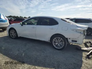 2018 Toyota Camry LE z VIN JTNB11HK2J3001972, wystawiony jako Copart lot #58079565 z przebiegiem 90 841 mil mil oraz Szkoda całkowita • Salvage title. Historia ofert i sprzedaży dostępna na DreamBid. Obrazek 2.