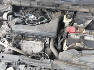 2015 Nissan Rogue SL z VIN 5N1AT2MVXFC853005, wystawiony jako IAAI lot #41480177 z przebiegiem Nie podano mil oraz . Historia ofert i sprzedaży dostępna na DreamBid. Obrazek 10.
