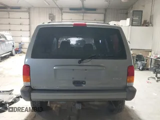 2000 Jeep Cherokee с VIN 1J4FF48S2YL236238, выставлен на аукционе IAAI как лот 41640537 с пробегом 186 012 миль миль и . История ставок и продаж доступна на DreamBid. Изображение 16.