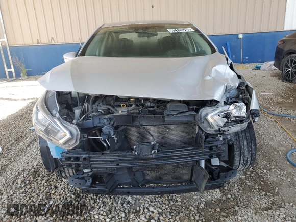 2021 Nissan Versa SV with VIN 3N1CN8EV6ML884457, listed as a Copart auction lot 52173755 with 76,714 mi miles and Clean Title. Bid and sale history available at DreamBid. Image 5.