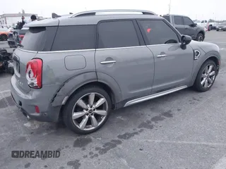 2020 MINI Countryman Cooper S with VIN WMZYW7C00L3L92535, listed as a IAAI auction lot 42029989 with 61,066 mi miles and . Bid and sale history available at DreamBid. Image 4.
