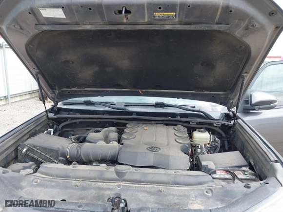 2017 Toyota 4Runner SR5 with VIN JTEBU5JR1H5444831, listed as a IAAI auction lot 41662707 with 104,173 mi miles. Bid and sale history available at carsss.com. Image 10.