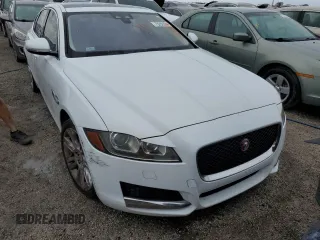 2016 Jaguar XF 35t Premium with VIN SAJBD4BV9GCY11707, listed as a Copart auction lot 75950284 with 107,192 mi miles and Non Repairable. Bid and sale history available at carsss.com. Image 5.