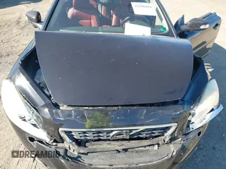 2011 Volvo C70 с VIN YV1672MC6BJ114811, выставлен на аукционе IAAI как лот 42296694 с пробегом 130 134 миль миль и . История ставок и продаж доступна на DreamBid. Изображение 10.