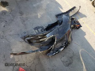 2020 Ferrari Portofino z VIN ZFF89FPA7L0256197, wystawiony jako Copart lot #65969664 z przebiegiem Nie podano mil oraz Szkody całkowita. Historia ofert i sprzedaży dostępna na DreamBid. Obrazek 12.