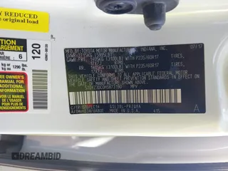 2017 Toyota Sienna XLE Auto Access Seat with VIN 5TDYZ3DC0HS873190, listed as a IAAI auction lot 41977914 with 114,715 mi miles. Bid and sale history available at carsss.com. Image 9.
