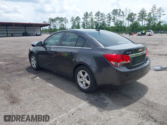 2014 Chevrolet Cruze 1LT z VIN 1G1PC5SBXE7178264, wystawiony jako IAAI lot #42387875 z przebiegiem 125 437 mil mil oraz . Historia ofert i sprzedaży dostępna na DreamBid. Obrazek 3.