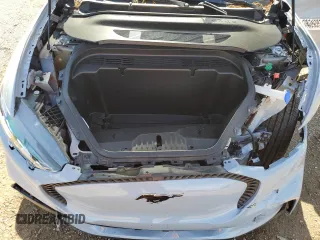 2024 Ford Mustang Mach-E Select z VIN 3FMTK1R4XRMA12763, wystawiony jako Copart lot #62646955 z przebiegiem 6 807 mil mil oraz Szkoda całkowita • Salvage title. Historia ofert i sprzedaży dostępna na DreamBid. Obrazek 11.