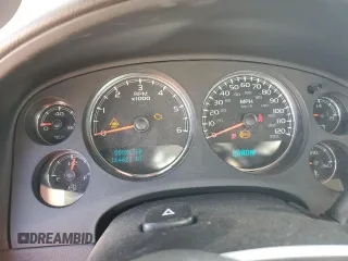 2010 GMC Yukon XL z VIN 1GKUKKE36AR211005, wystawiony jako Copart lot #45373575 z przebiegiem 164 622 mil mil oraz Szkody całkowita. Historia ofert i sprzedaży dostępna na DreamBid. Obrazek 9.