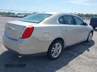 2009 Lincoln MKS с VIN 1LNHM93R59G615147, выставлен на аукционе IAAI как лот 41940056 с пробегом 140 903 миль миль и . История ставок и продаж доступна на DreamBid. Изображение 4.