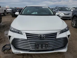 2022 Toyota Avalon XLE z VIN 4T1JZ1FB0NU086057, wystawiony jako Copart lot #56492205 z przebiegiem 22 869 mil mil oraz Szkoda całkowita • Salvage title. Historia ofert i sprzedaży dostępna na DreamBid. Obrazek 5.