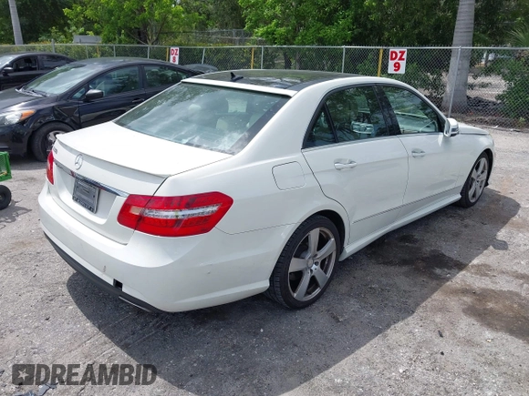 2010 Mercedes-Benz E 350 Luxury with VIN WDDHF5GB0AA105287, listed as a IAAI auction lot 42452791 with 195,377 mi miles and . Bid and sale history available at DreamBid. Image 4.