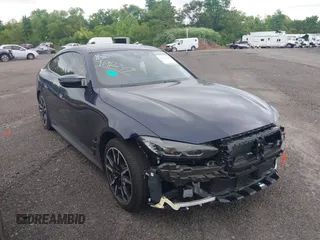 2024 BMW i4 M50 z VIN WBY33AW09RFS45891, wystawiony jako IAAI lot #41912747 z przebiegiem 313 988 mil mil oraz . Historia ofert i sprzedaży dostępna na DreamBid. Obrazek 1.