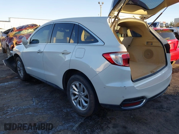 2018 Acura RDX with VIN 5J8TB4H37JL024729, listed as a IAAI auction lot 41247986 with 107,456 mi miles. Bid and sale history available at carsss.com. Image 3.