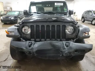 2019 Jeep Wrangler Unlimited Sport S with VIN 1C4HJXDG3KW661084, listed as a Copart auction lot 48024325 with 62,914 mi miles and Clean Title. Bid and sale history available at carsss.com. Image 5.