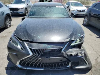 2022 Lexus ES 300h with VIN 58ADA1C18NU021319, listed as a Copart auction lot 57844055 with 21,172 mi miles and Salvage title. Bid and sale history available at DreamBid. Image 5.