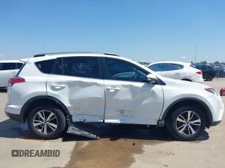 2018 Toyota RAV4 XLE with VIN JTMWFREV7JJ199383, listed as a IAAI auction lot 41859890 with 41,408 mi miles. Bid and sale history available at carsss.com. Image 13.