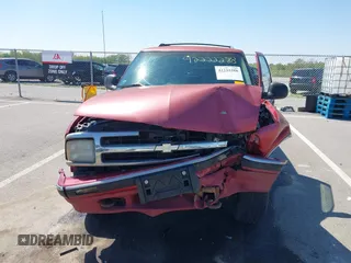 1996 Chevrolet Blazer z VIN 1GNDT13W7T2254321, wystawiony jako IAAI lot #42222288 z przebiegiem Nie podano mil oraz . Historia ofert i sprzedaży dostępna na DreamBid. Obrazek 12.
