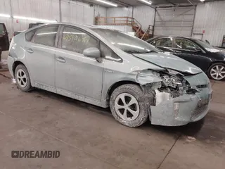 2014 Toyota Prius Four with VIN JTDKN3DU5E1782404, listed as a IAAI auction lot 41590677 with 89,465 mi miles. Bid and sale history available at carsss.com. Image 1.