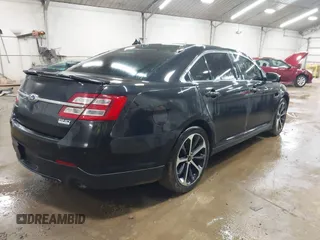 2015 Ford Taurus SHO с VIN 1FAHP2KT7FG188362, выставлен на аукционе IAAI как лот 42313534 с пробегом 88 415 миль миль и . История ставок и продаж доступна на DreamBid. Изображение 4.