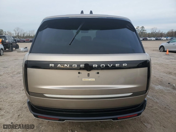 2024 Land Rover Range Rover SE with VIN SALKPBE98RA208571, listed as a Copart auction lot 88712065 with 8,517 mi miles and Non Repairable. Bid and sale history available at carsss.com. Image 6.
