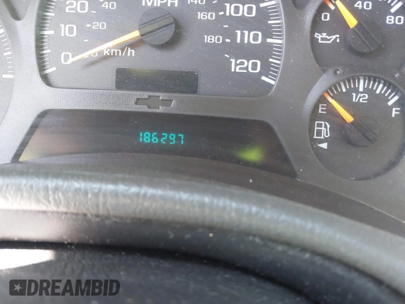 2004 Chevrolet TrailBlazer EXT LT with VIN 1GNET16S046124176, listed as a IAAI auction lot 41784048 with 186,297 mi miles. Bid and sale history available at carsss.com. Image 7.