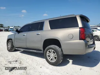 2018 Chevrolet Suburban LS z VIN 1GNSCGKC6JR249746, wystawiony jako Copart lot #55622105 z przebiegiem 126 378 mil mil oraz Szkoda całkowita • Salvage title. Historia ofert i sprzedaży dostępna na DreamBid. Obrazek 2.