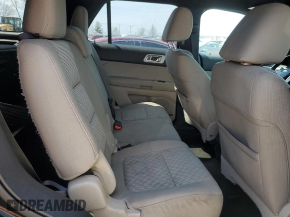 2011 Ford Explorer XLT z VIN 1FMHK8D82BGA15102, wystawiony jako Copart lot #53788215 z przebiegiem 137 326 mil mil oraz Czysty tytuł • Clean title. Historia ofert i sprzedaży dostępna na DreamBid. Obrazek 11.