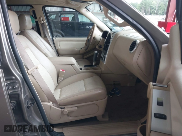 2006 Mercury Mountaineer with VIN 4M2EU46E66UJ01432, listed as a IAAI auction lot 42585428 with 194,544 mi miles and . Bid and sale history available at DreamBid. Image 5.
