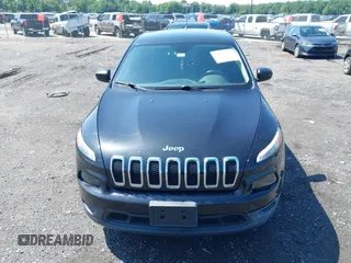 2015 Jeep Cherokee Sport z VIN 1C4PJMAB8FW610348, wystawiony jako IAAI lot #42532550 z przebiegiem 157 293 mil mil oraz . Historia ofert i sprzedaży dostępna na DreamBid. Obrazek 12.