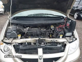 2005 Dodge Caravan SXT z VIN 2D4GP44L05R599391, wystawiony jako IAAI lot #42371619 z przebiegiem 116 468 mil mil oraz . Historia ofert i sprzedaży dostępna na DreamBid. Obrazek 10.