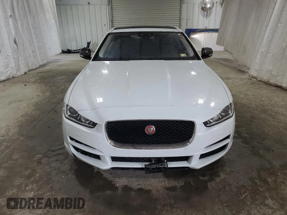 2017 Jaguar XE 35t Premium with VIN SAJAJ4BV5HA958446, listed as a Copart auction lot 48340495 with 52,297 mi miles and Clean Title. Bid and sale history available at carsss.com. Image 5.