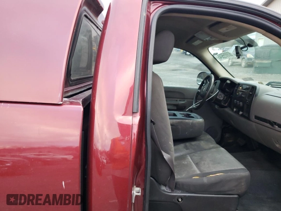 2009 GMC Sierra 1500 Work Truck z VIN 1GTEC14C39Z250140, wystawiony jako Copart lot #80885504 z przebiegiem 177 991 mil mil oraz Szkoda całkowita • Salvage title. Historia ofert i sprzedaży dostępna na DreamBid. Obrazek 11.