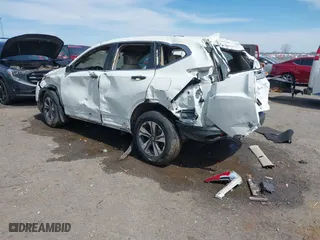 2018 Honda CR-V LX with VIN 2HKRW5H34JH420284, listed as a IAAI auction lot 41847512 with 98,252 mi miles. Bid and sale history available at carsss.com. Image 3.