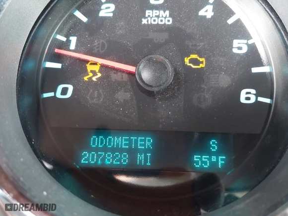 2010 GMC Sierra 1500 SLE with VIN 3GTRKVE31AG263130, listed as a IAAI auction lot 41903674 with 207,828 mi miles. Bid and sale history available at carsss.com. Image 16.