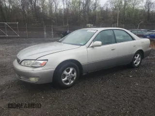 1998 Lexus ES 300 Luxury Sport Sdn with VIN JT8BF28G2W0101908, listed as a Copart auction lot 51781115 with 196,667 mi miles and Salvage Title. Bid and sale history available at carsss.com. Image 1.