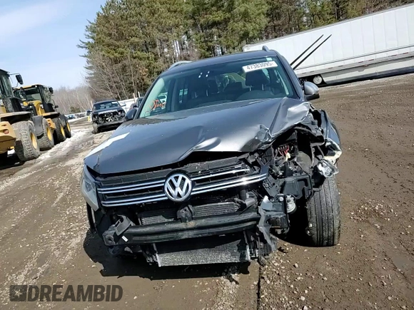 2012 Volkswagen Tiguan SE z VIN WVGBV7AX3CW079482, wystawiony jako Copart lot #47383095 z przebiegiem 144 877 mil mil oraz Szkoda całkowita • Salvage title. Historia ofert i sprzedaży dostępna na DreamBid. Obrazek 11.