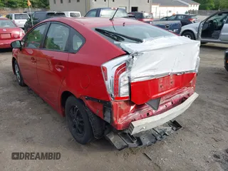 2013 Toyota Prius One z VIN JTDKN3DU7D5575844, wystawiony jako IAAI lot #42345698 z przebiegiem 153 828 mil mil oraz . Historia ofert i sprzedaży dostępna na DreamBid. Obrazek 3.