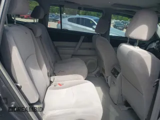 2009 Toyota Highlander with VIN JTEES41A392131631, listed as a Copart auction lot 56846475 with Not provided miles and Clean title. Bid and sale history available at DreamBid. Image 11.