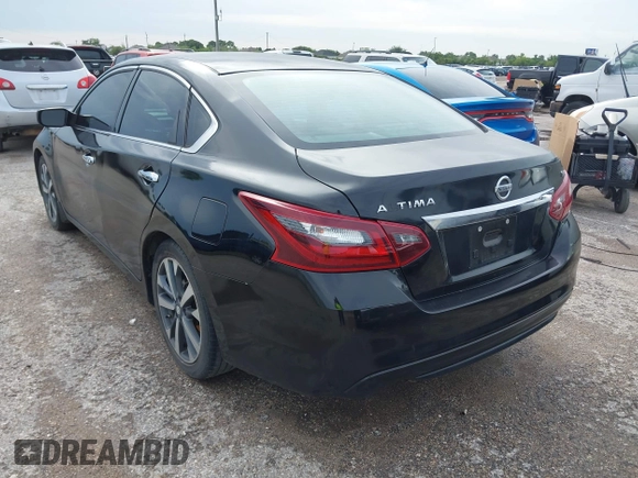 2017 Nissan Altima SV with VIN 1N4AL3AP4HC254822, listed as a IAAI auction lot 42490531 with 82,611 mi miles and . Bid and sale history available at DreamBid. Image 3.