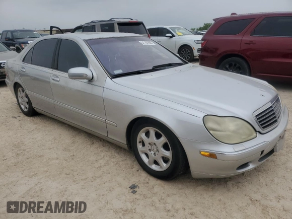 2001 Mercedes-Benz S 320/430/500 with VIN WDBNG70J71A145842, listed as a Copart auction lot 51187665 with 189,557 mi miles and Clean Title. Bid and sale history available at DreamBid. Image 4.