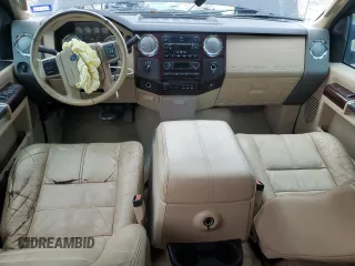 2008 Ford F-350 XL с VIN 1FTSW31R68EA01397, выставлен на аукционе Copart как лот 59143175 с пробегом 52 992 миль миль и Списание • Salvage title. История ставок и продаж доступна на DreamBid. Изображение 8.