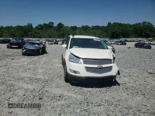 2012 Chevrolet Traverse LTZ z VIN 1GNKRLED5CJ233616, wystawiony jako Copart lot #52309145 z przebiegiem Nie podano mil oraz Szkoda całkowita • Salvage title. Historia ofert i sprzedaży dostępna na DreamBid. Obrazek 14.