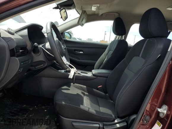 2023 Nissan Sentra SV z VIN 3N1AB8CV8PY292990, wystawiony jako Copart lot #55597235 z przebiegiem 7 350 mil mil oraz Szkoda całkowita • Salvage title. Historia ofert i sprzedaży dostępna na DreamBid. Obrazek 7.