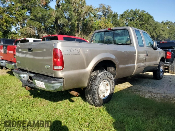 2002 Ford Super Duty F-250 XL with VIN 1FTNX21L82EC48671, listed as a Copart auction lot 74365794 with 0 mi miles and Non Repairable. Bid and sale history available at carsss.com. Image 3.