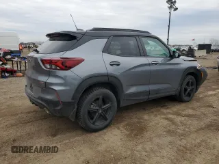 2022 Chevrolet TrailBlazer RS with VIN KL79MUSL3NB031990, listed as a Copart auction lot 47277075 with 31,648 mi miles and Salvage Title. Bid and sale history available at DreamBid. Image 3.