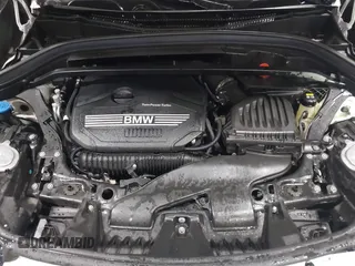 2021 BMW X1 xDrive28i with VIN WBXJG9C04M5T82884, listed as a IAAI auction lot 42242890 with 24,647 mi miles and . Bid and sale history available at DreamBid. Image 10.