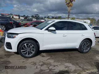 2021 Audi Q5 Premium Plus with VIN WA1BAAFY4M2005294, listed as a IAAI auction lot 41740675 with 34,166 mi miles. Bid and sale history available at carsss.com. Image 15.