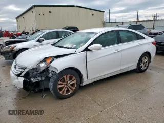 2013 Hyundai Sonata GLS z VIN 5NPEB4AC8DH653667, wystawiony jako Copart lot #55510055 z przebiegiem 104 062 mil mil oraz Szkoda całkowita • Salvage title. Historia ofert i sprzedaży dostępna na DreamBid. Obrazek 1.
