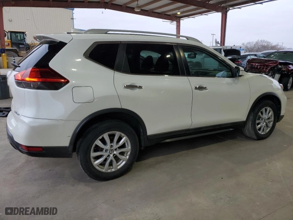 2017 Nissan Rogue SV with VIN 5N1AT2MV4HC849129, listed as a Copart auction lot 42501615 with 197,799 mi miles and Clean Title. Bid and sale history available at carsss.com. Image 3.